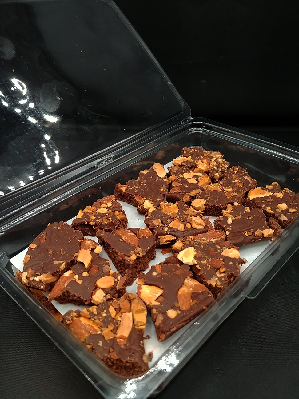 Fudge Bark Bites - Almond Bark