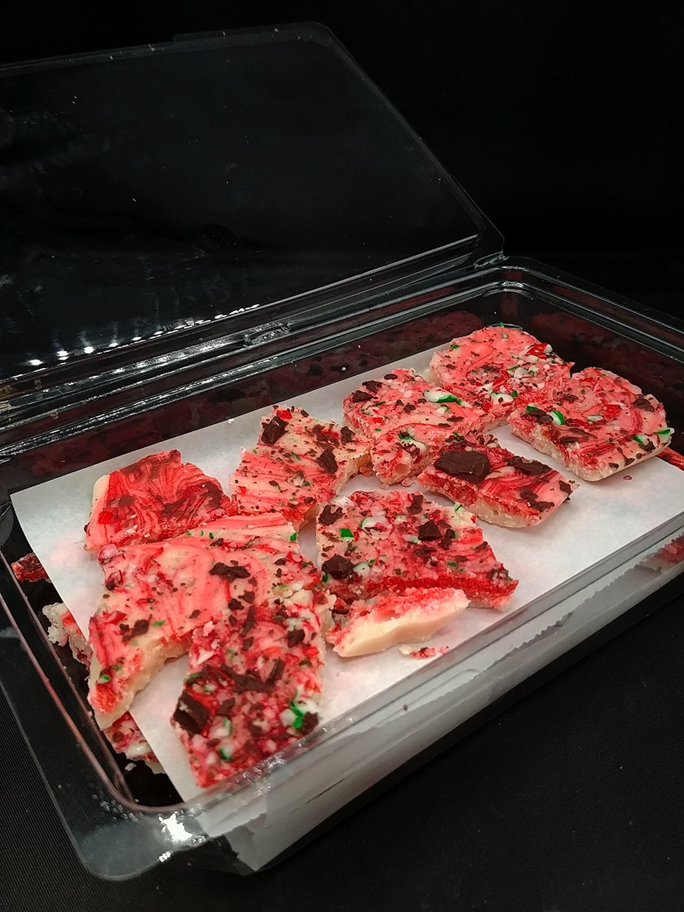 Fudge Bark Bites - Peppermint