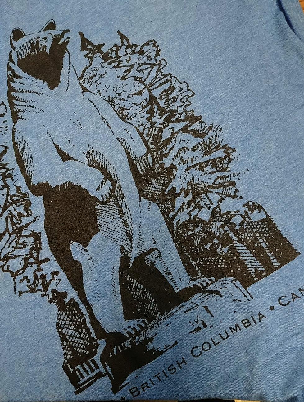 Men's T-Shirts - Bear Carving