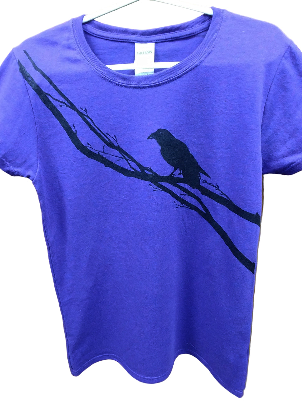Ladies' T-Shirts - Crow On a Branch